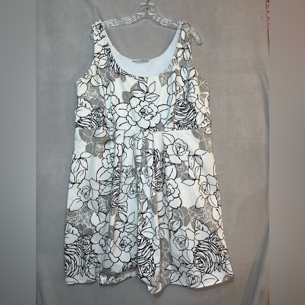 Maurice Plus Size 22 Summer Dress in Black and White